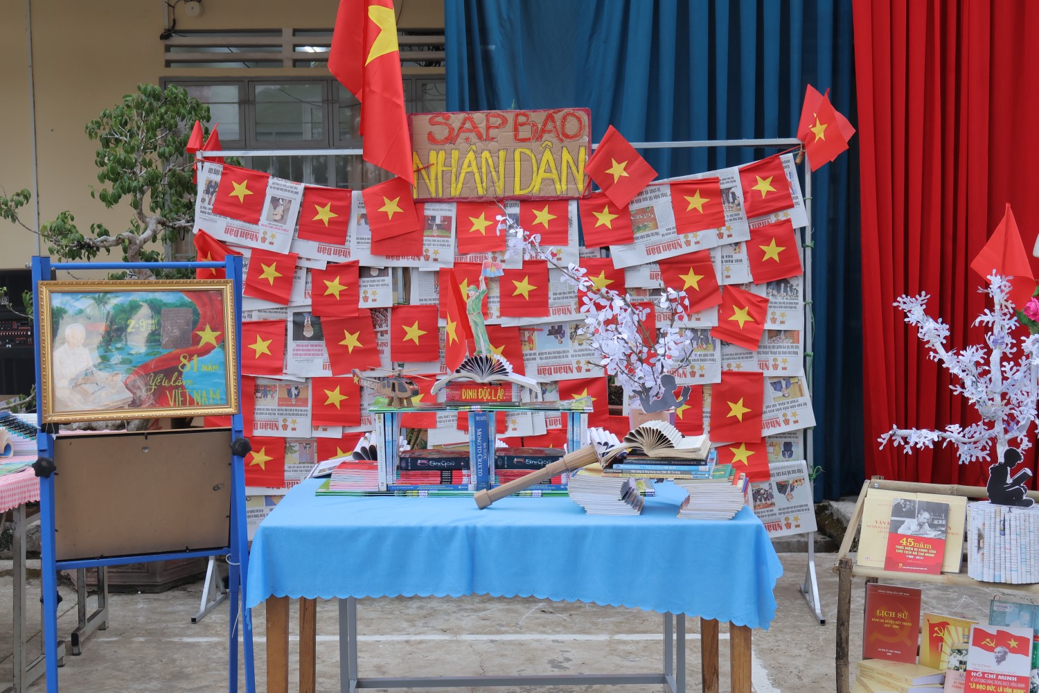 NGÀY HỘI ĐỌC SÁCH – LAN TỎA VĂN HÓA ĐỌC TRONG NHÀ TRƯỜNG